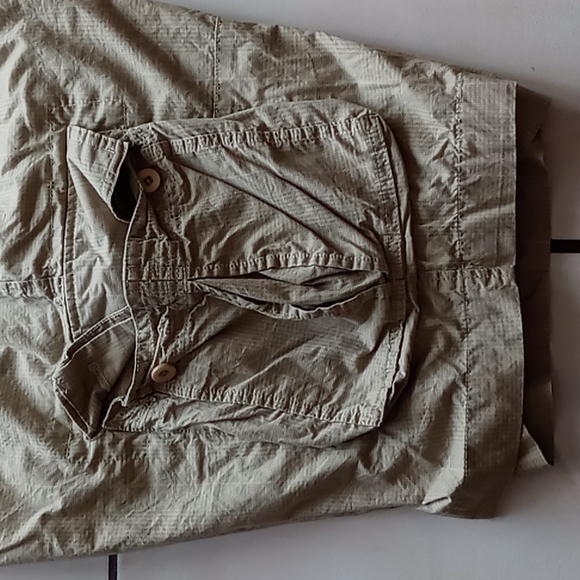 Champs Sports BNWOT Men's Cargo Shorts Camel Tan w Beige Stripe Button Fly SZ 36 - Picture 11 of 14